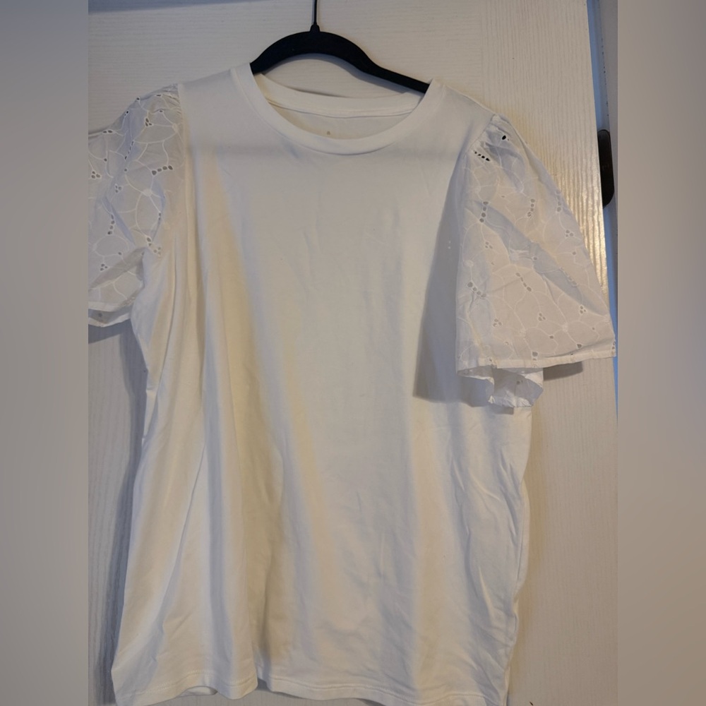 a new day White Lace Sleeve Women's Tee